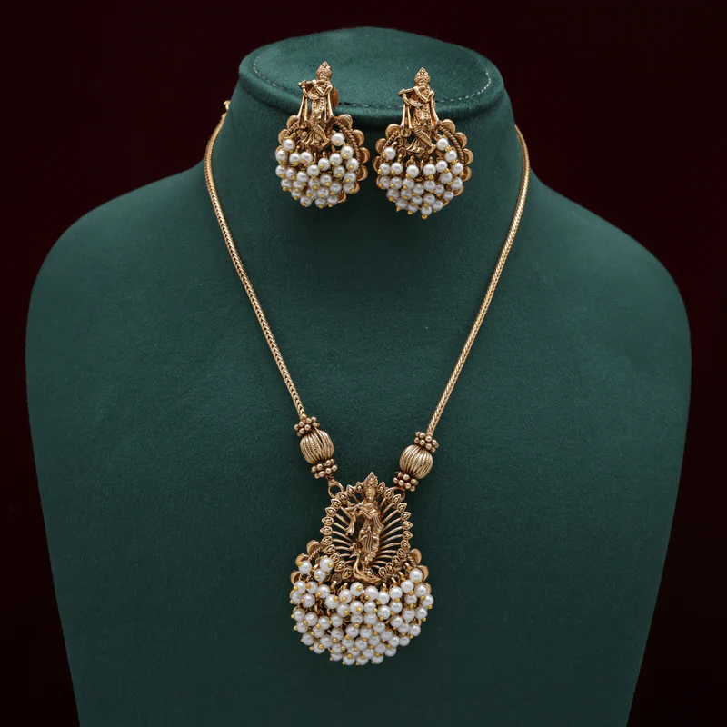 Lord Krishna Bunch Beads Divine Pendant set - White